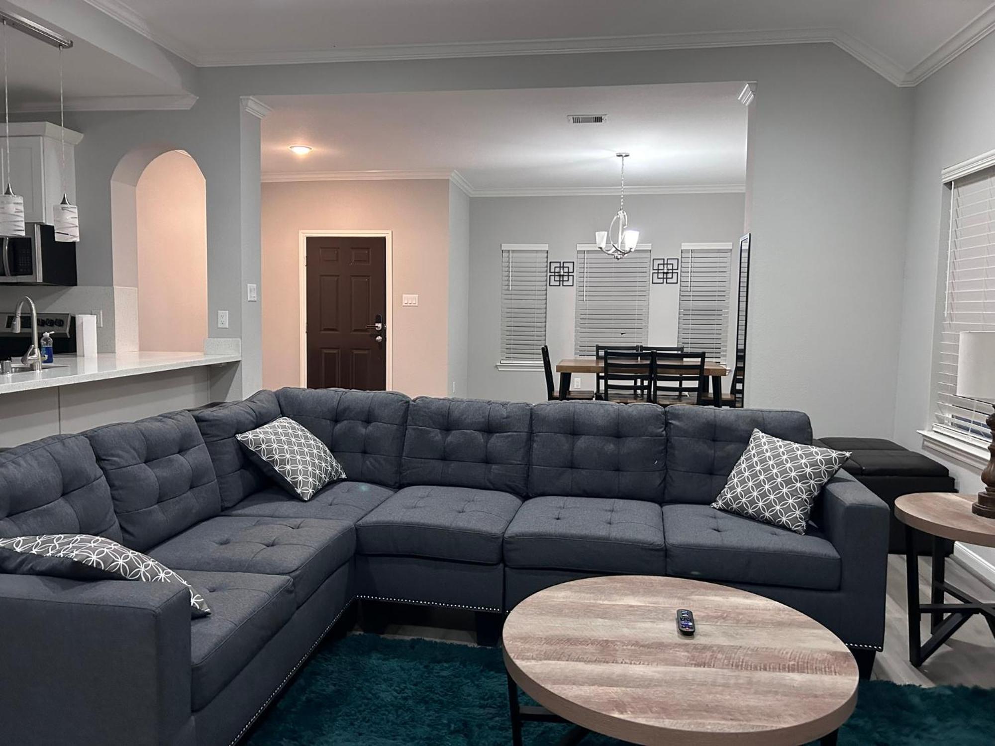 Stunning 3br Near Downtown - Sleeps 8 Ferienhaus Houston